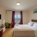 Livadic & Restaurant Hotel Liznjan