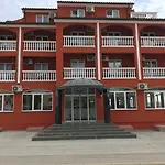 Livadic & Restaurant Hotel