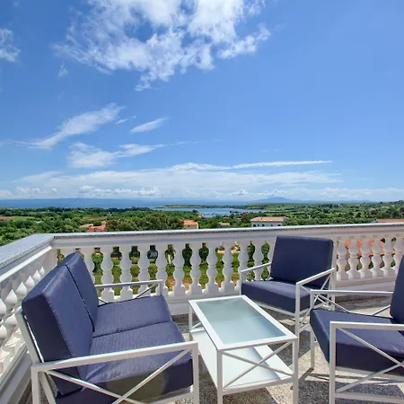 Livadic & Restaurant Hotel
