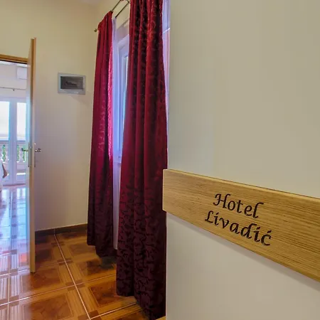 Livadic & Restaurant Hotel 3*