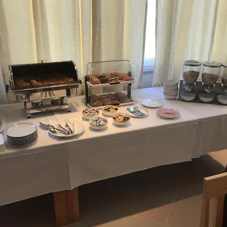Hotel Livadic & Restaurant 3*