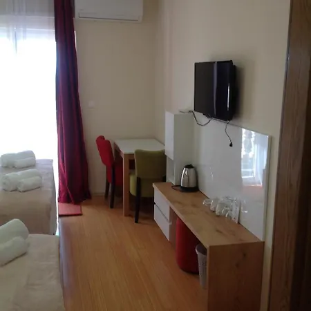 Livadic & Restaurant 3* Ližnjan
