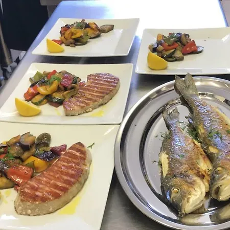 Livadic & Restaurant 3*