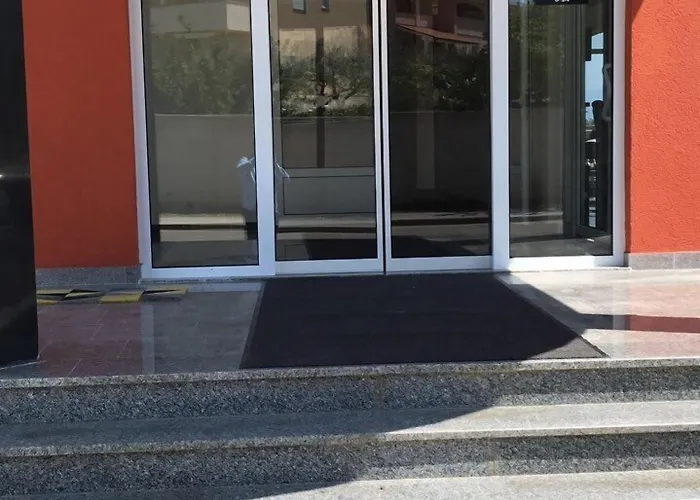 Livadic & Restaurant Liznjan