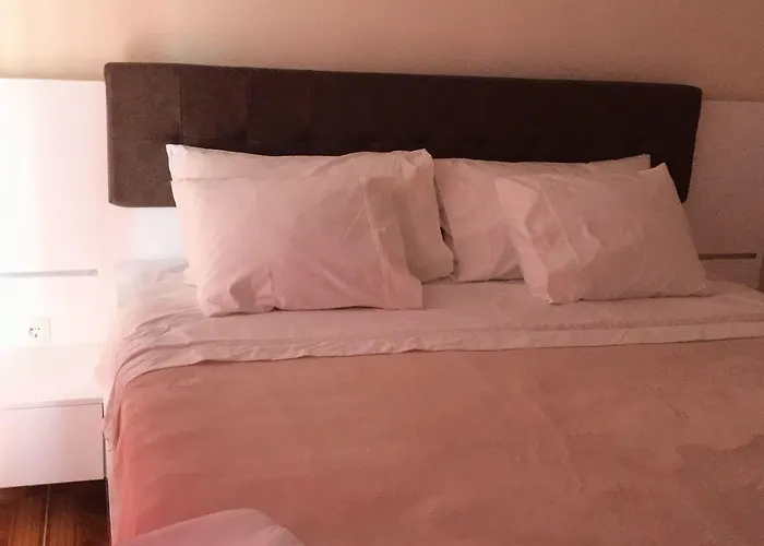 Livadic & Restaurant 호텔